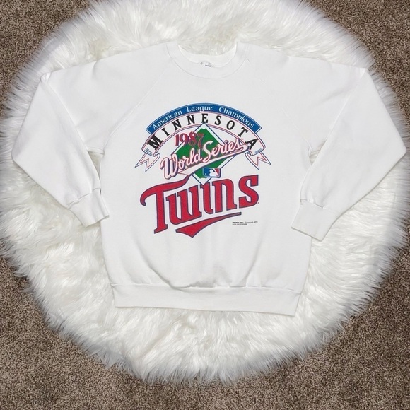 Vintage 1987 Minnesota Twins Baseball Crewneck Sweatshirt - Picture 1 of 7